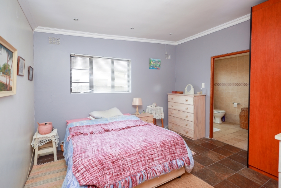 4 Bedroom Property for Sale in Gonubie Eastern Cape